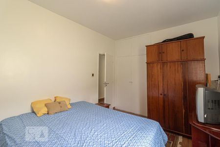 Casa para alugar com 180m², 3 quartos e 4 vagasSuite