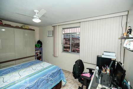 Quarto 1 de apartamento para alugar com 1 quarto, 75m² em Inhaúma, Rio de Janeiro