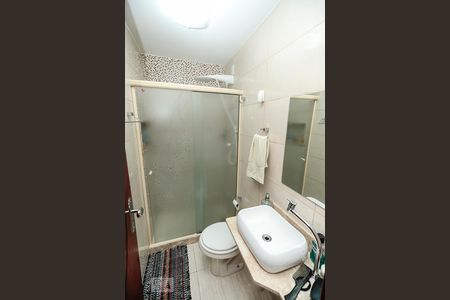 Banheiro de apartamento para alugar com 1 quarto, 75m² em Inhaúma, Rio de Janeiro