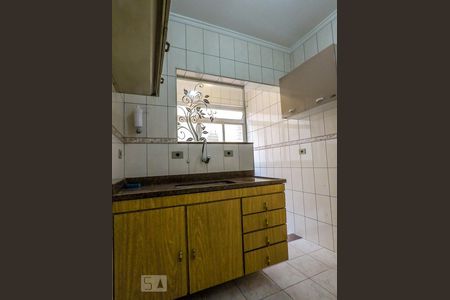 Cozinha de apartamento à venda com 1 quarto, 33m² em Liberdade, São Paulo