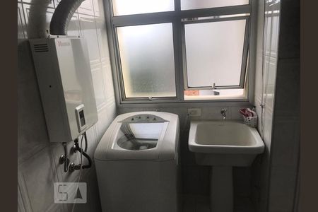 Apartamento à venda com 70m², 2 quartos e 2 vagasÁrea de Serviço