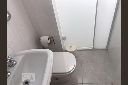 Apartamento à venda com 70m², 2 quartos e 2 vagasBanheiro