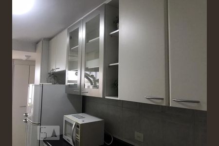 Apartamento à venda com 70m², 2 quartos e 2 vagasCozinha