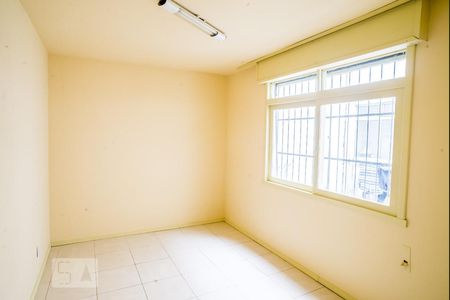 Quarto de apartamento à venda com 1 quarto, 54m² em Santa Cecília, Porto Alegre