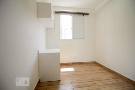 Quarto 1 de apartamento para alugar com 2 quartos, 65m² em Vila Nova Alba, São Paulo