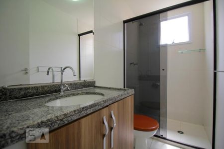 Apartamento para alugar com 65m², 2 quartos e 1 vaga Apartamento para alugar com 65m², 2 quartos e 1 vagaBanheiro 1 Social