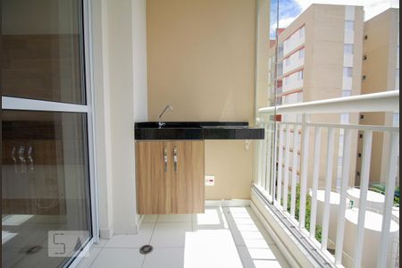 Varanda de apartamento para alugar com 2 quartos, 65m² em Vila Nova Alba, São Paulo