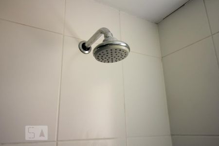 Apartamento para alugar com 65m², 2 quartos e 1 vaga Apartamento para alugar com 65m², 2 quartos e 1 vagaDetalhe Banheiro Social