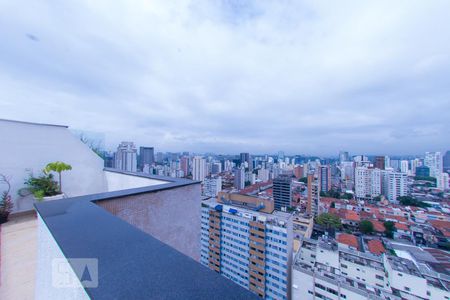 Apartamento para alugar com 210m², 3 quartos e 2 vagasVista 2 andar