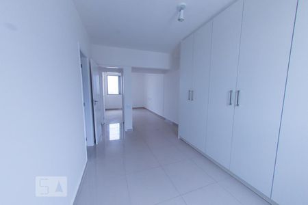 Suite de apartamento para alugar com 3 quartos, 210m² em Pinheiros, São Paulo