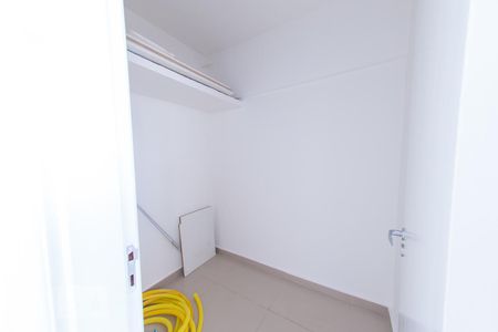 Apartamento para alugar com 210m², 3 quartos e 2 vagasQuarto de Serviço