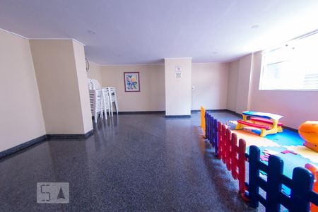 Apartamento para alugar com 210m², 3 quartos e 2 vagasÁrea comum - Salão de festas