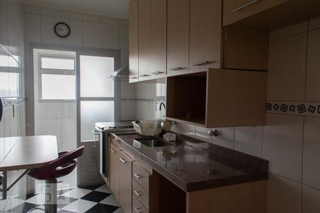 Apartamento para alugar com 62m², 3 quartos e 2 vagasCOZINHA