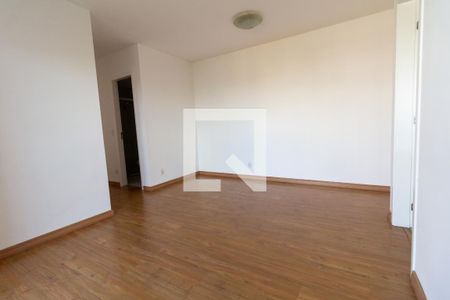 Sala de apartamento para alugar com 2 quartos, 60m² em Vila Sonia , São Paulo