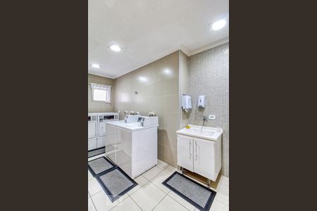 Apartamento para alugar com 70m², 2 quartos e 1 vaga Apartamento para alugar com 70m², 2 quartos e 1 vagaLavanderia