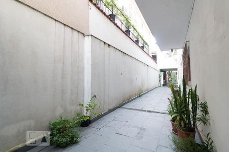 Casa à venda com 271m², 3 quartos e 3 vagasCorredor Lateral