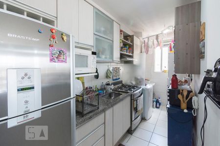 Cozinha de apartamento para alugar com 2 quartos, 70m² em Vila Nova Alba, São Paulo