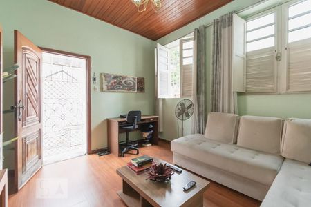 Sala de casa para alugar com 3 quartos, 150m² em Santa Teresa, Rio de Janeiro