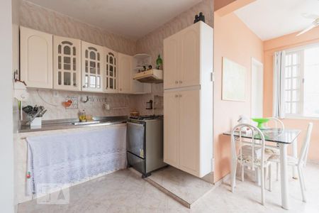 Casa para alugar com 150m², 2 quartos e sem vagaCozinha