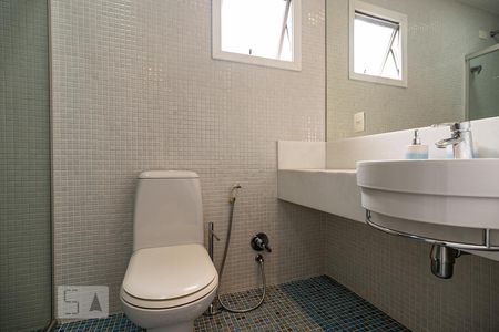 Apartamento para alugar com 125m², 2 quartos e 2 vagasBanheiro da Suíte