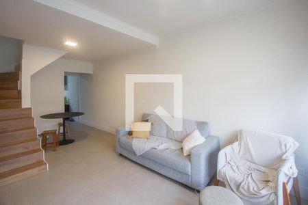 Sala de casa à venda com 2 quartos, 150m² em Santo Amaro, São Paulo