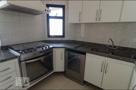 Apartamento à venda com 240m², 3 quartos e 3 vagasCozinha