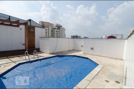 Apartamento à venda com 240m², 3 quartos e 3 vagasPiscina