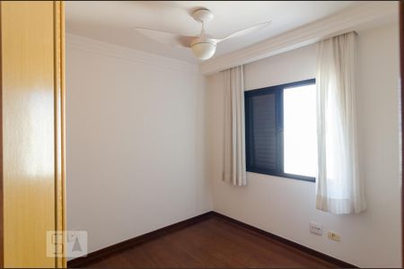 Apartamento à venda com 240m², 3 quartos e 3 vagasQuarto 3