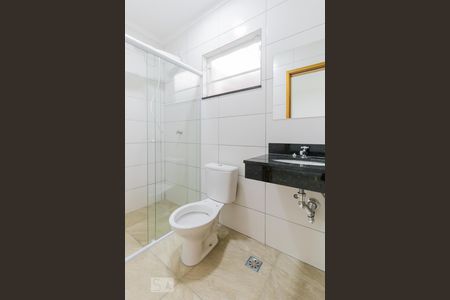 Banheiro de apartamento para alugar com 1 quarto, 25m² em Vila Cunha Bueno, São Paulo