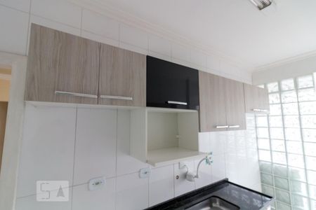 Apartamento à venda com 70m², 2 quartos e 1 vagaCozinha - armários