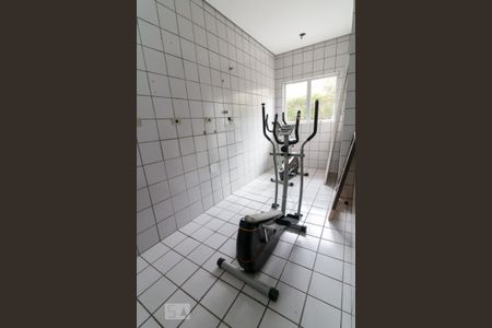 Apartamento à venda com 70m², 2 quartos e 1 vagaAcademia