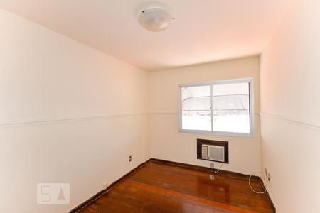 Apartamento à venda com 119m², 3 quartos e 2 vagasQuarto 2