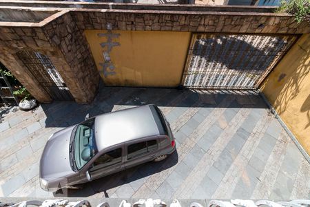 Casa à venda com 750m², 4 quartos e 8 vagasVista varanda quarto 3 suíte