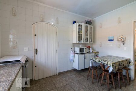 Casa à venda com 750m², 4 quartos e 8 vagasCozinha
