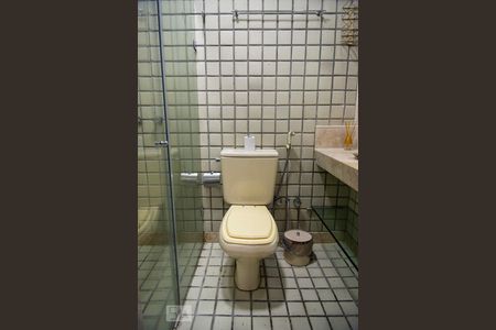 Apartamento à venda com 70m², 2 quartos e 1 vaga Apartamento à venda com 70m², 2 quartos e 1 vagaBanheiro da Suíte