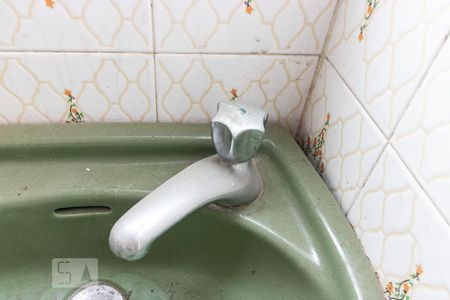 Casa à venda com 300m², 3 quartos e 3 vagas Casa à venda com 300m², 3 quartos e 3 vagasBanheiro da Suíte 2