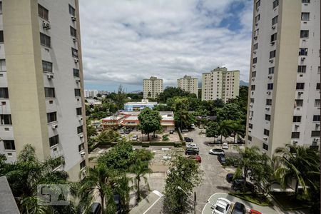 Vista Quarto  de apartamento para alugar com 1 quarto, 50m² em Anil, Rio de Janeiro