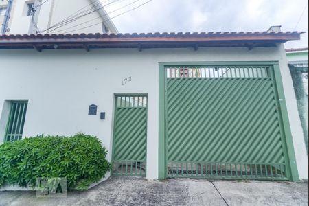 Fachada de kitnet/studio para alugar com 0 quarto, 15m² em Vila Matilde, São Paulo