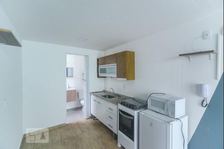 Cozinha de kitnet/studio para alugar com 0 quarto, 15m² em Vila Matilde, São Paulo