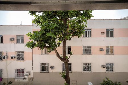 Vista Sala de apartamento à venda com 2 quartos, 60m² em Del Castilho, Rio de Janeiro