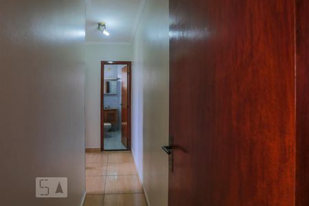 Corredor de apartamento para alugar com 2 quartos, 70m² em Bosque da Saúde, São Paulo