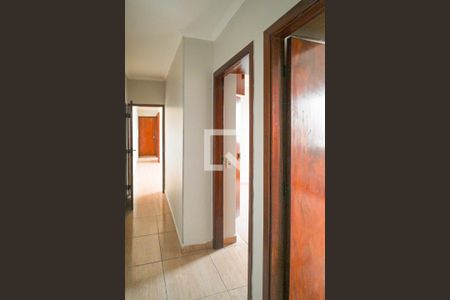 Corredor  de apartamento para alugar com 2 quartos, 70m² em Bosque da Saúde, São Paulo