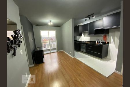 Sala de apartamento para alugar com 2 quartos, 44m² em Padroeira, Osasco