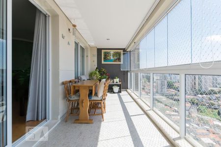 Varanda de apartamento à venda com 3 quartos, 125m² em Vila Mariana, São Paulo