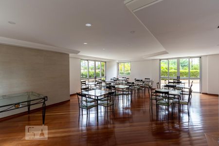 Apartamento à venda com 158m², 3 quartos e 3 vagasSalão de festas