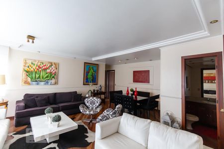 Sala de apartamento à venda com 3 quartos, 158m² em Vila Suzana, São Paulo