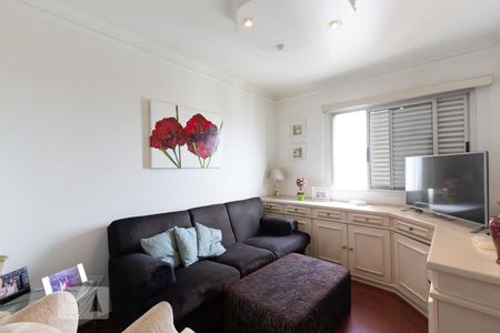 Sala de tv de apartamento à venda com 3 quartos, 158m² em Vila Suzana, São Paulo