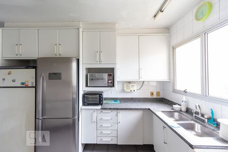 Apartamento à venda com 158m², 3 quartos e 3 vagasCozinha