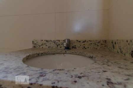 Apartamento para alugar com 50m², 2 quartos e 1 vaga Apartamento para alugar com 50m², 2 quartos e 1 vagaBanheiro