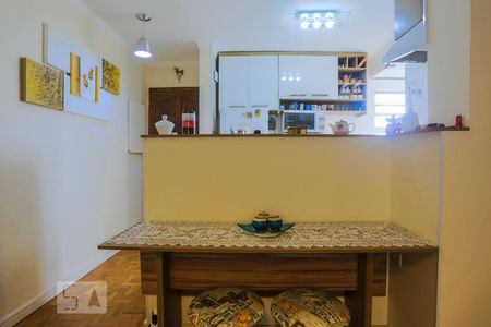 Apartamento à venda com 63m², 2 quartos e 1 vaga Apartamento à venda com 63m², 2 quartos e 1 vagaCozinha